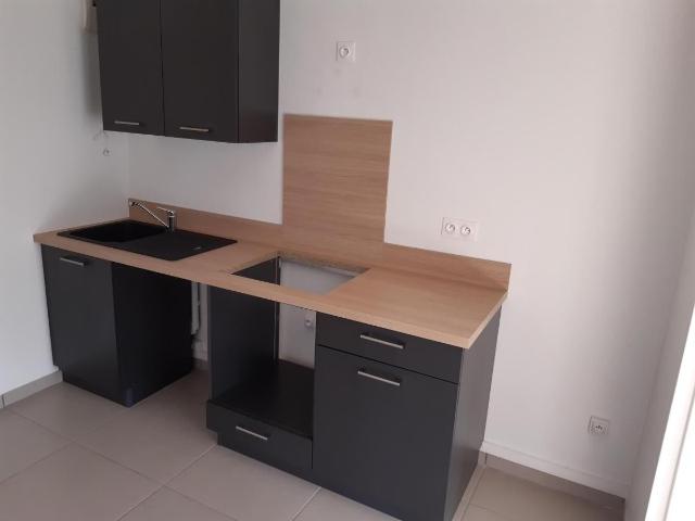 Location House Rue de Saint Cyr / Rue Joseph Foliet, Lyon