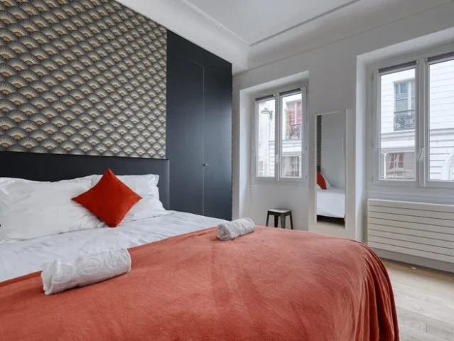 Location House Rue de Paradis, Paris