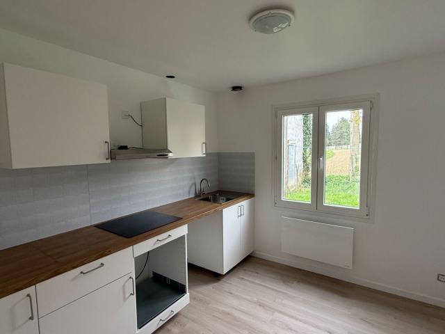 Location House Rue de Paris, Noailles