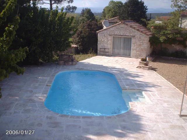 Location House Rue de Ribière, Grospierres