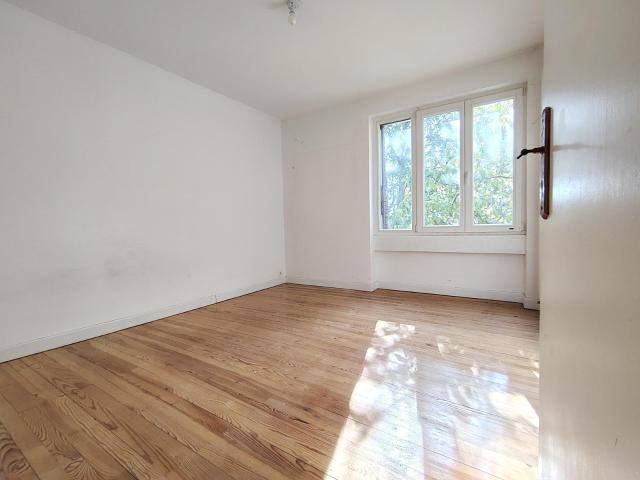 Location House Rue des Martyrs, Saint Genis Laval