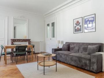 Location House Rue des Archives, Paris