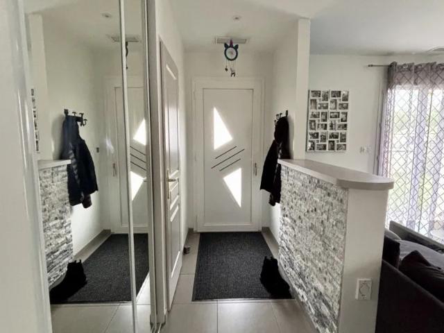 Location House Rue des Glycines, Corconnac