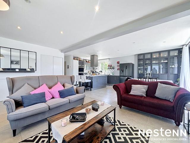 Location House Rue des Halles, Tours