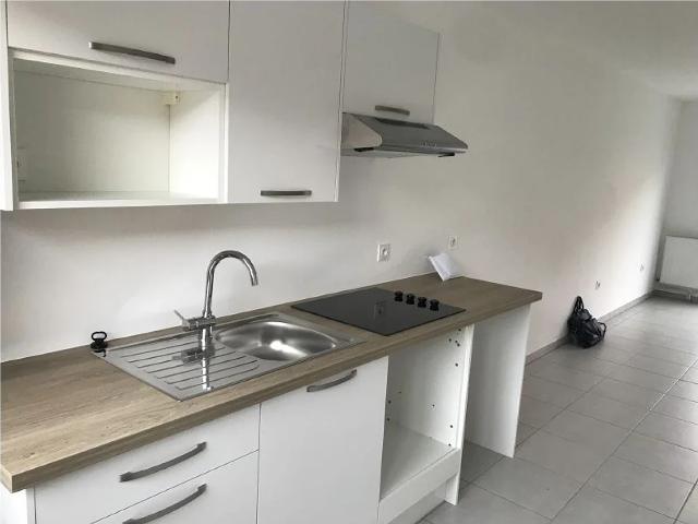 Location House Rue des Sables d'Olonne, Carvin