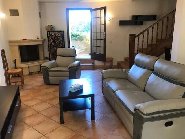 Location House Rue des Taillons, Peyrolles en Provence