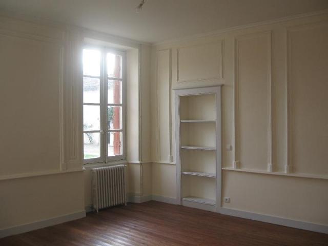 Location House Rue des Treilles, Libourne