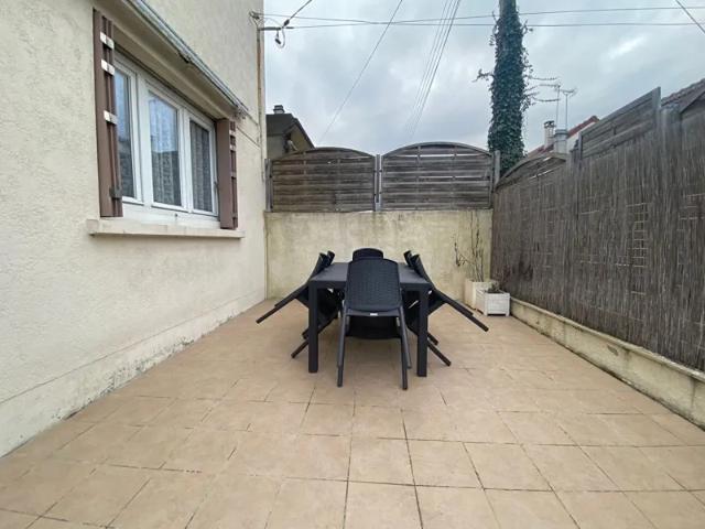 Location House Rue d'Estienne d'Orves, Neuilly sur Marne