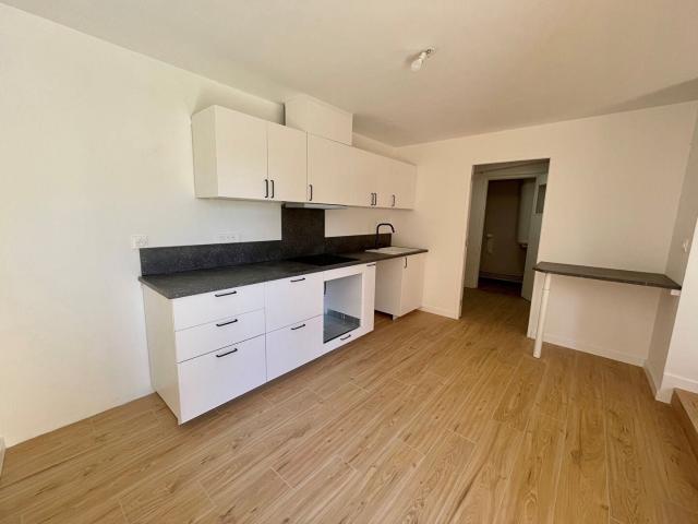 Location House Place Saint Bertrand, L'Isle Jourdain
