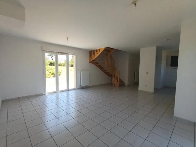 Location House Rue du Château d'Eau, Bonny sur Loire