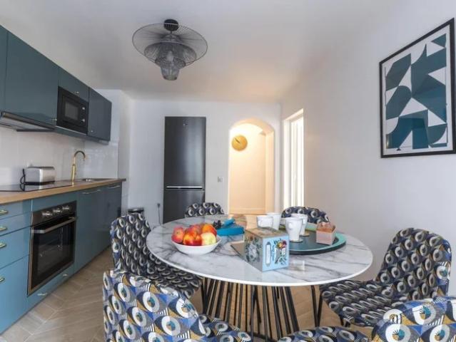 Location House Rue du Cygne, Paris