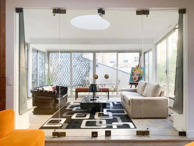 Location House Rue du Four, Paris