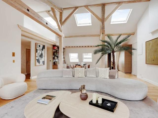 Location House Rue du Faubourg Saint Honoré, Paris