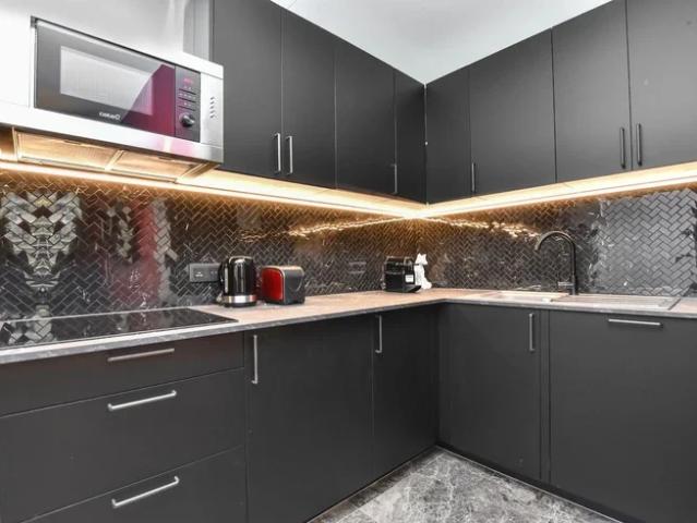 Location House Rue du Helder, Paris