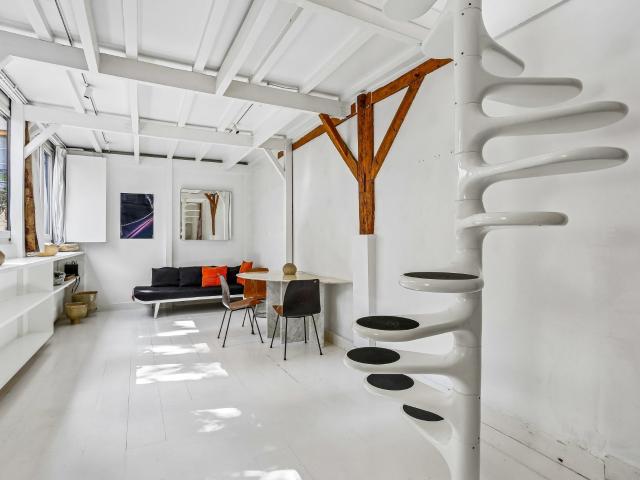 Location House Rue du Plateau, Paris