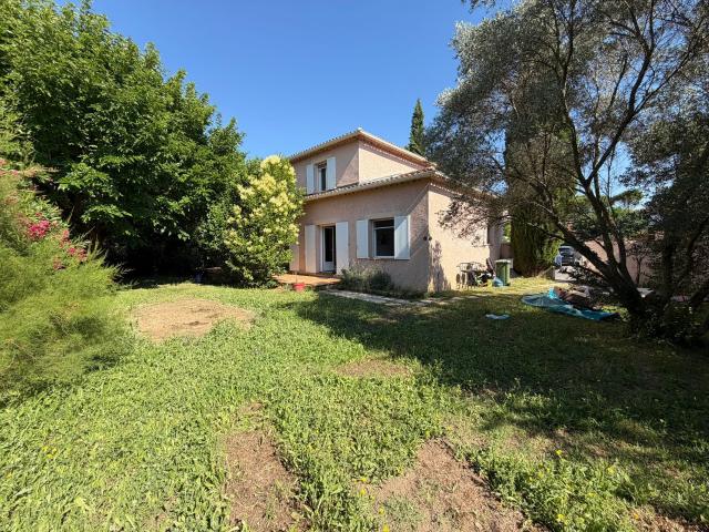 Location House Rue du Roussillon, Orange