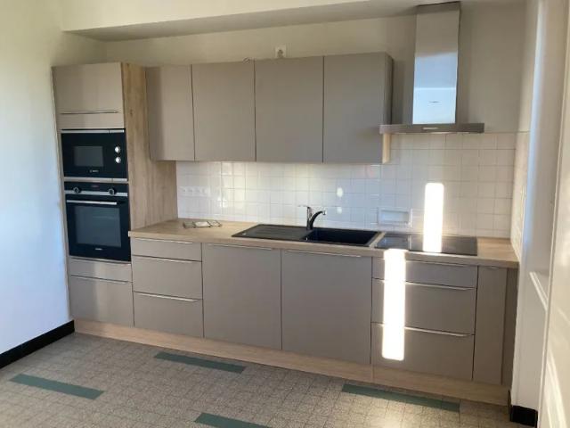 Location House Rue du Viaduc, Saint Germain les Belles
