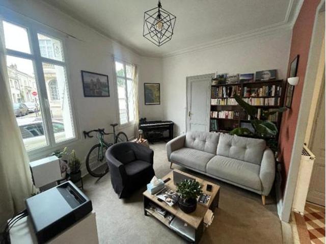 Location House Rue duffour dubergier, Bordeaux