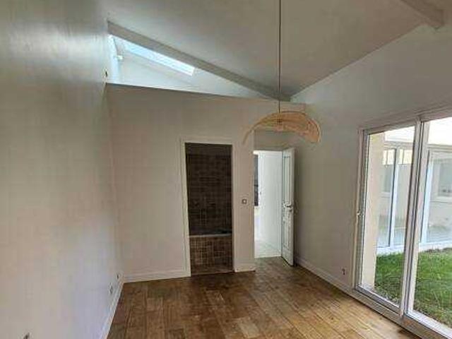 Location House Rue Émile Connoy, Saint Denis