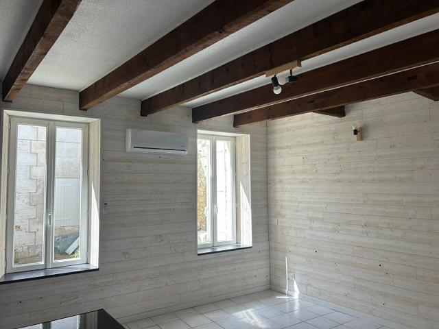 Location House Rue Émile Zola, Rochefort