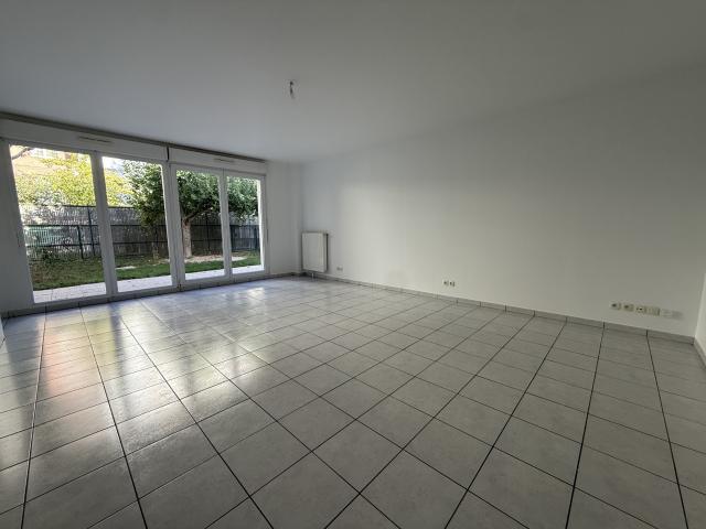 Location House Rue Folle Peine, Reims