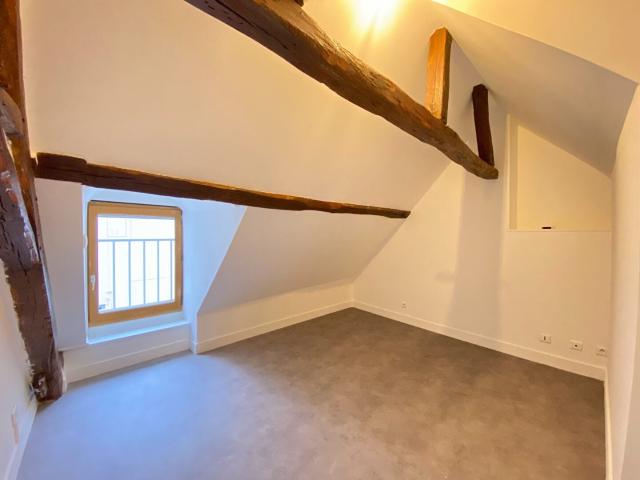 Location House Rue Félix Pyat, Bourges