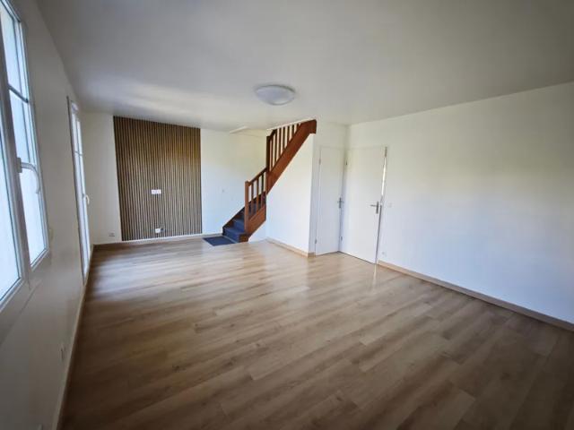 Location House Rue François Franque, Magnanville