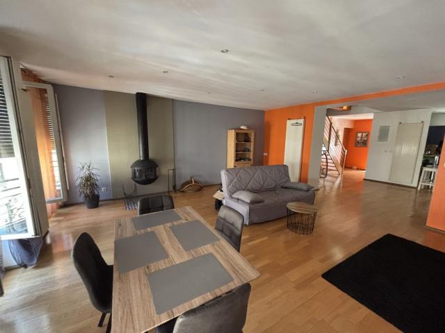 Location House Rue Javelin Pagnon, Saint Étienne