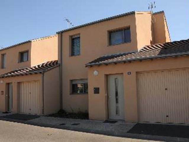 Location House Rue Jean Carmet, Le Blanc