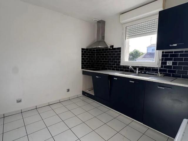 Location House Rue Jean Fils, Ruelle sur Touvre