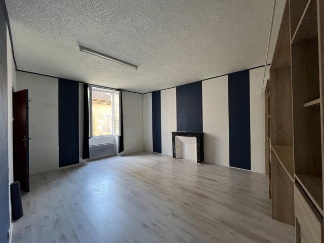 Location House Rue Jean Jacques Rousseau, Civray