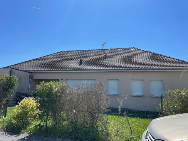 Location House Rue Jean Moulin, Pleurs