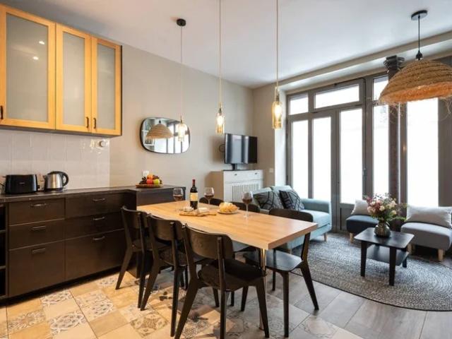 Location House Rue Juge, Paris