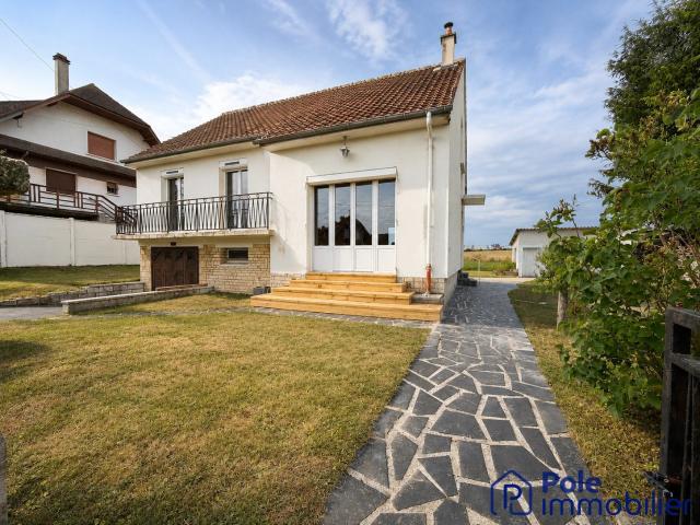 Location House Rue Louis Bouillard, Potigny