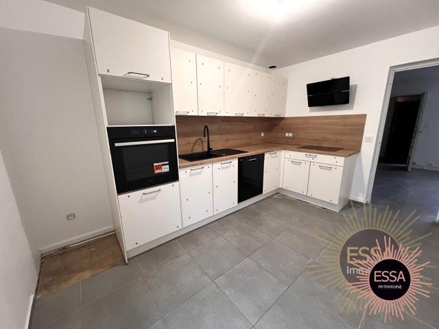 Location House Rue Louis Pasteur, Guyancourt