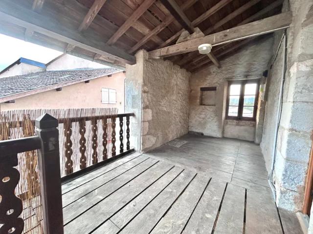Location House Rue Louis Ranconnet, Escoire