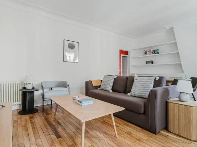 Location House Rue Lamarck, Paris