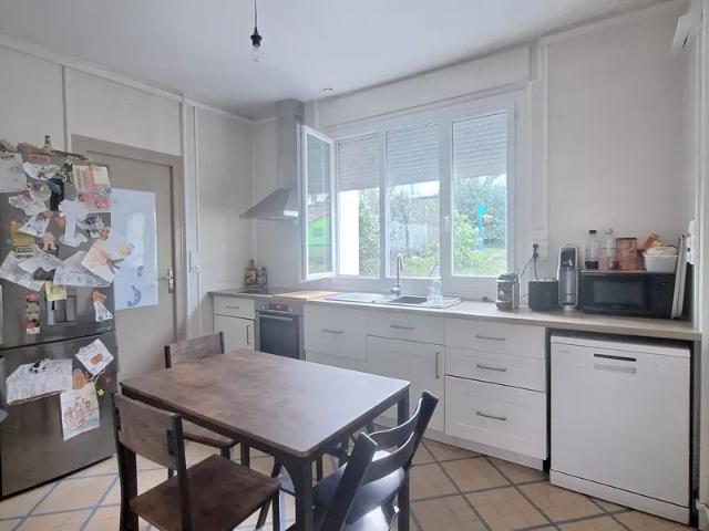 Location House Rue Léon Roby, Limoges