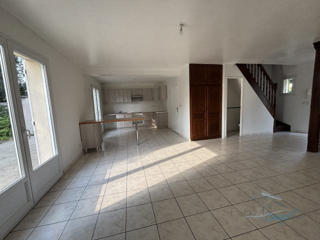 Location House Rue Lulli, Étréchy
