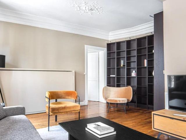 Location House Rue Monge, Paris