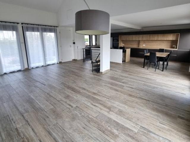 Location House Rue Montesquieu, Saclay