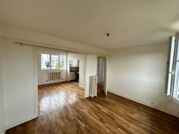 Location House Rue Moreau de Jonnès, Rennes