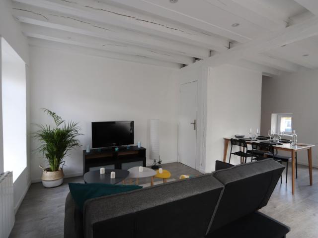 Location House Rue Nationale, La Chapelle Saint Mesmin