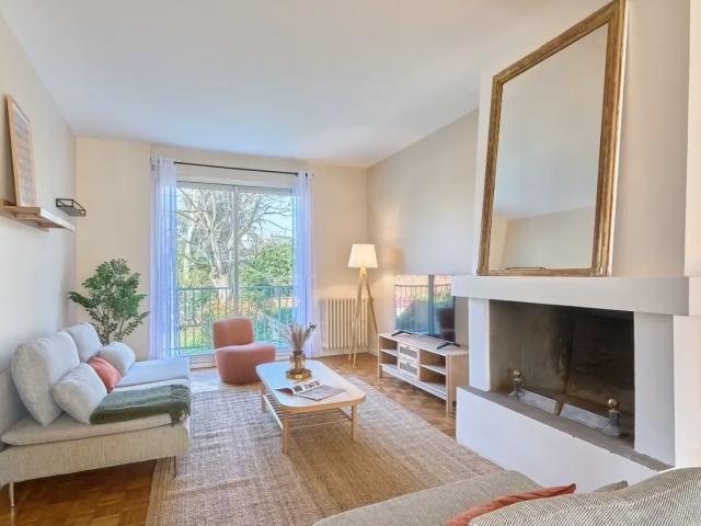Location House Rue Saint Hilaire, Colombes