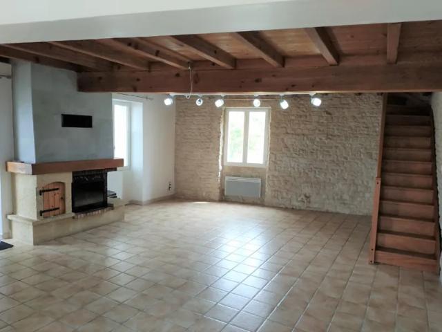 Location House Rue Saint Jacques, Marsilly
