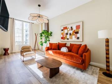 Location House Rue Saint Marc, Paris