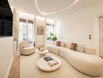 Location House Rue Saint Séverin, Paris