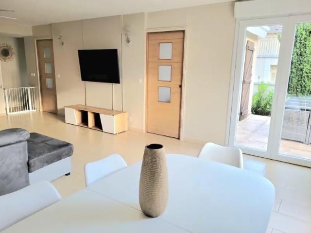 Location House Rue Barbaroux, Goussainville