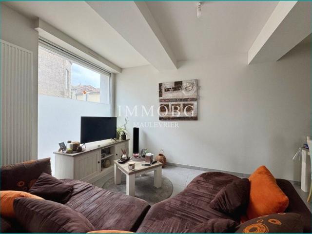 Location House Rue Stofflet, Yzernay