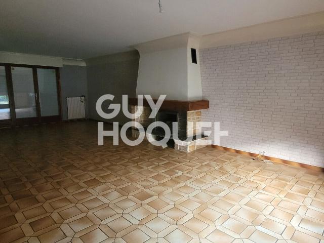 Location House Rue Pasteur, Erre